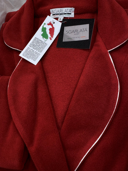 Kurze Mitgift für Frauen in Viskose Batterien Schalmodellkunst. Ottavia