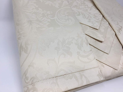 Piazza Pitti Elegant Tablecloth with Napkins in Pure Cotton Damask Jacquard Workmanship with Hemstitch Art. Manuela