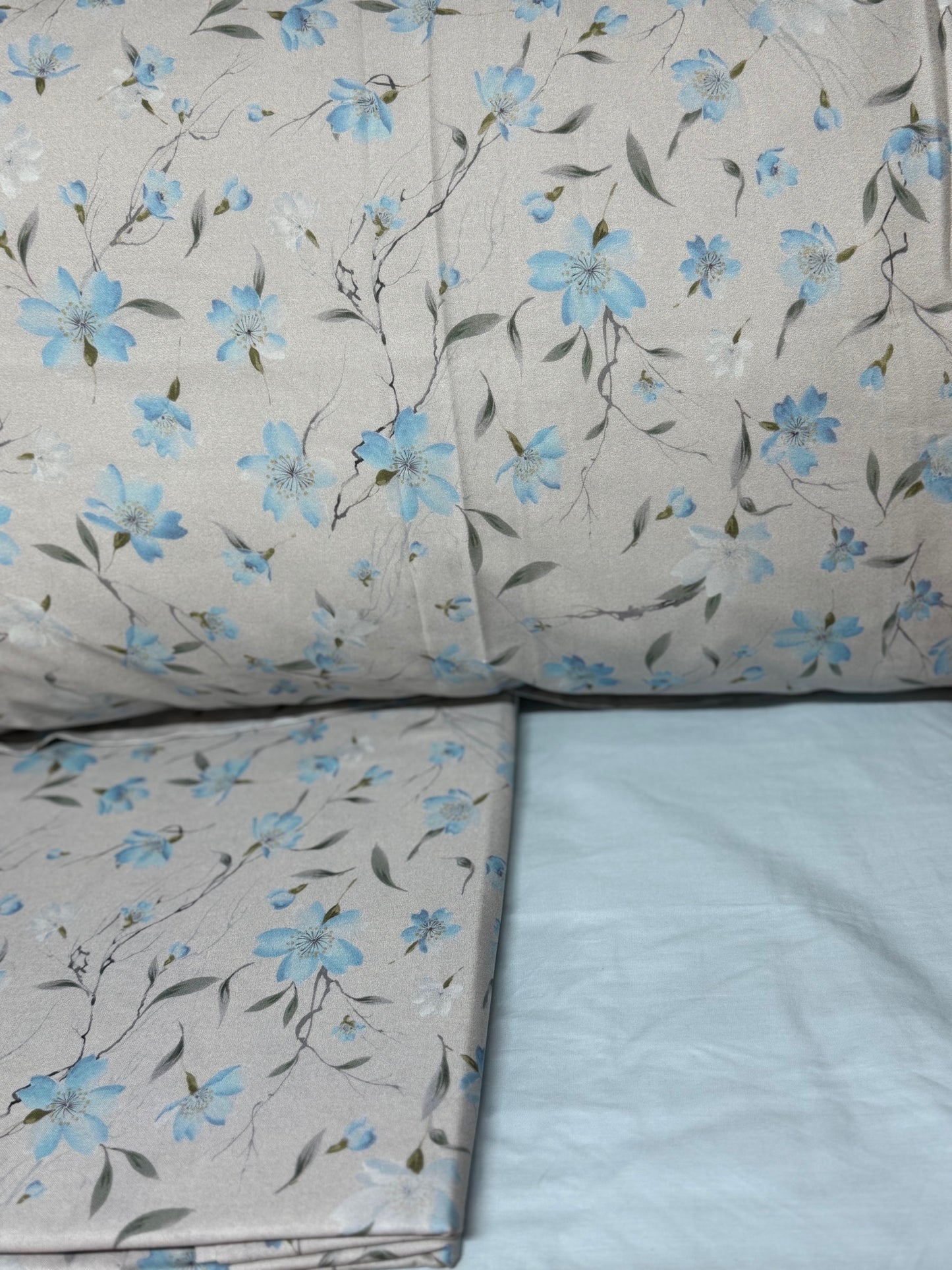 Mirabello Completo Lenzuola letto singolo in fine Percalle di Cotone, Effetto copriletto con Doppia Balza Art. Cherry tree