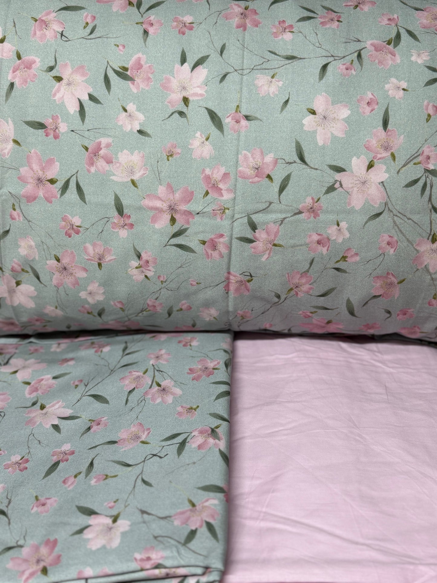 Mirabello Completo Lenzuola letto singolo in fine Percalle di Cotone, Effetto copriletto con Doppia Balza Art. Cherry tree