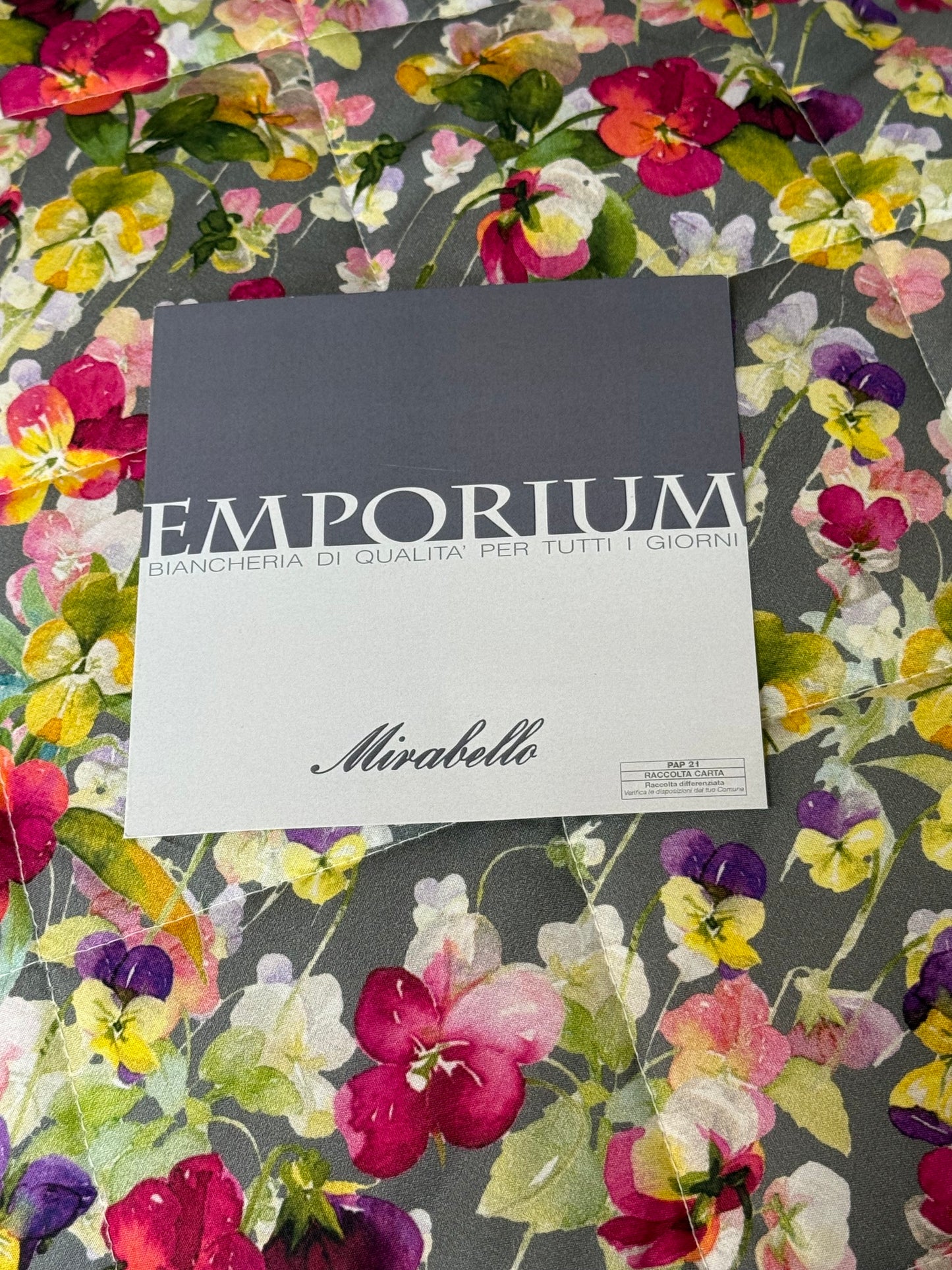 Mirabello copriletto/quilt letto singolo mezza stagione in Puro Percalle di Cotone double-face art. Violette