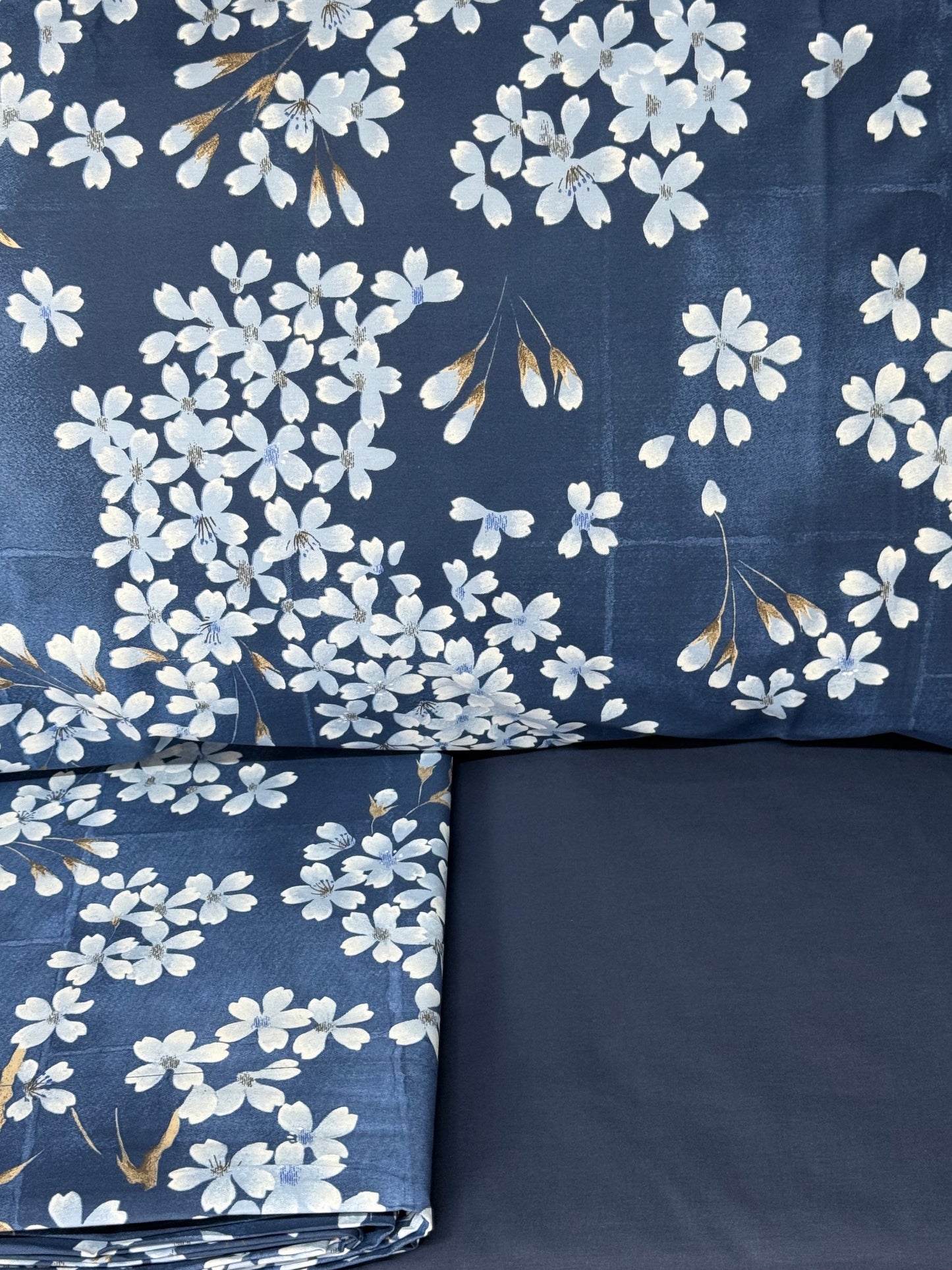 Draps de lit Fazzini complets pour lit simple et demi, taille française Maxi en percale de pur coton avec surimpression de laque blanche art Kimono