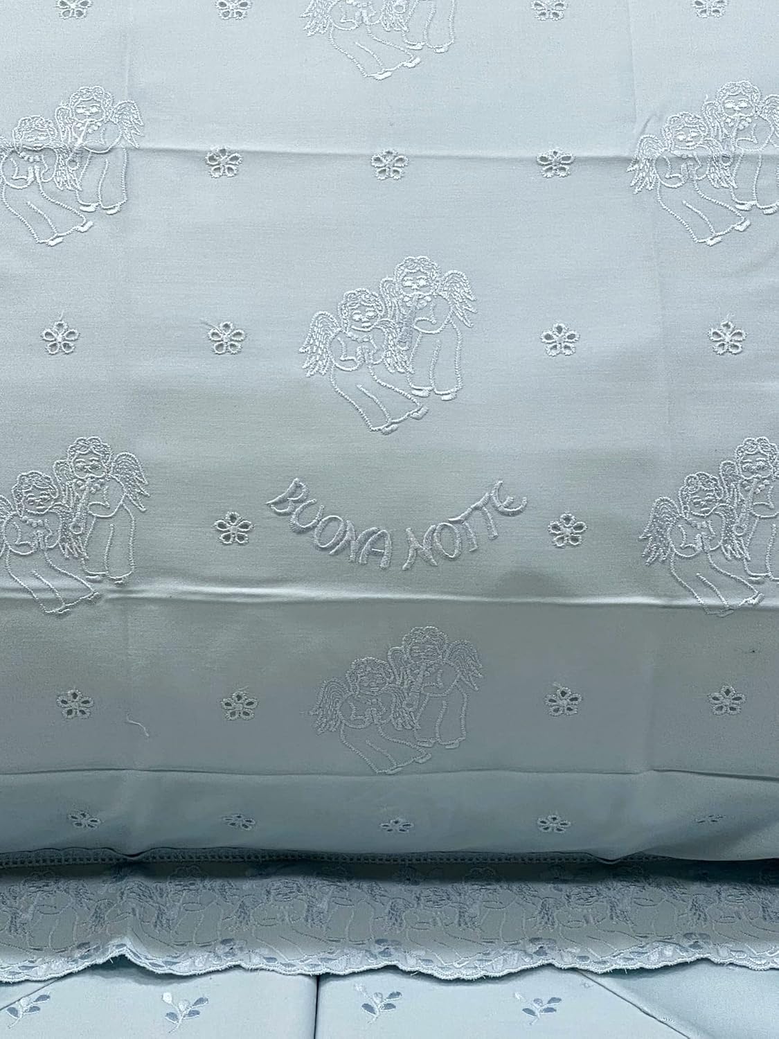 Sgarlata Home Refined double bed sheet set in pure cotton satin with precious original Swiss San Gallo lace applied and embroidered