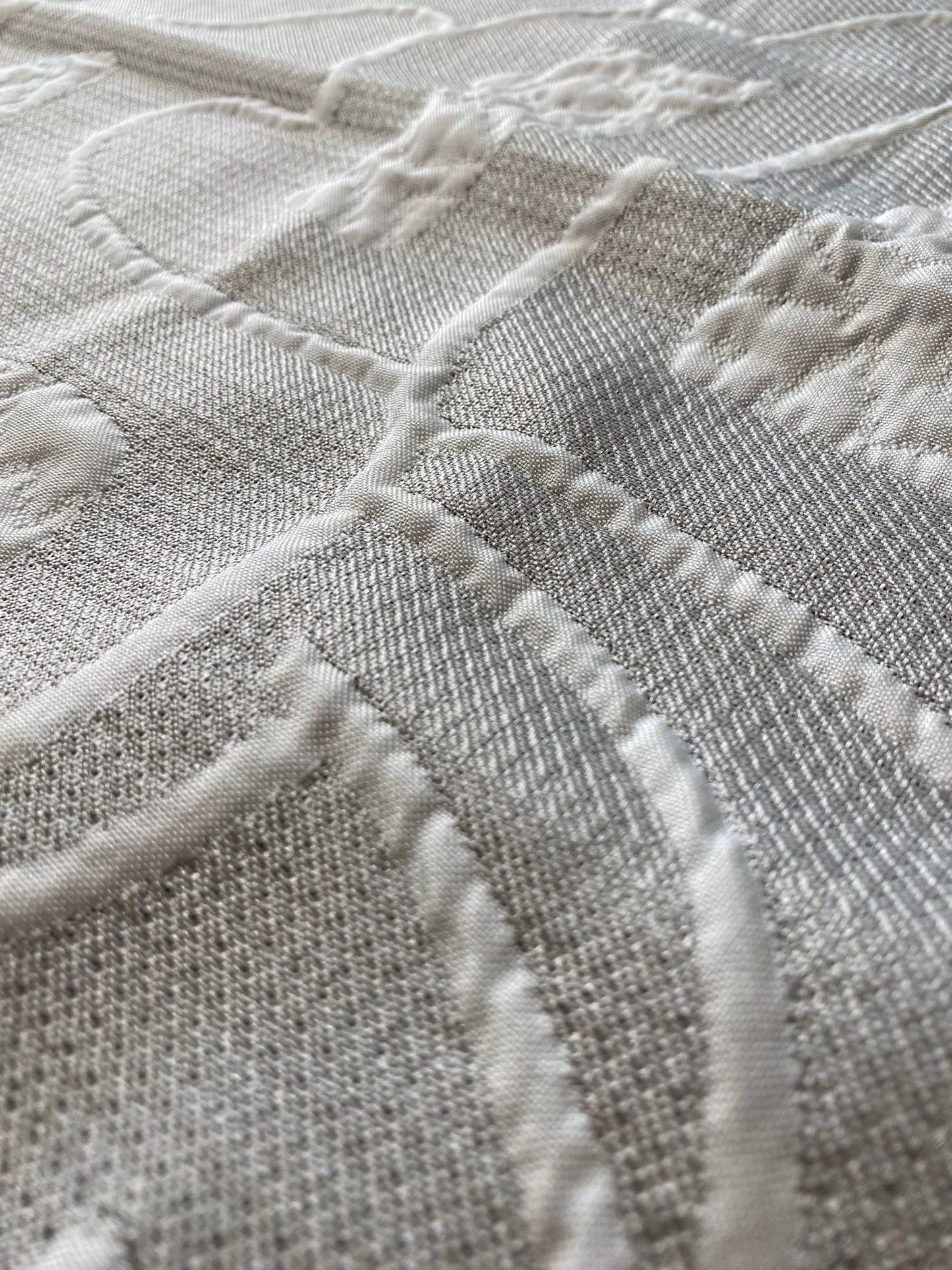 Manterol copriguanciale in poliestere lavorazione Jacquard cm. 50x75