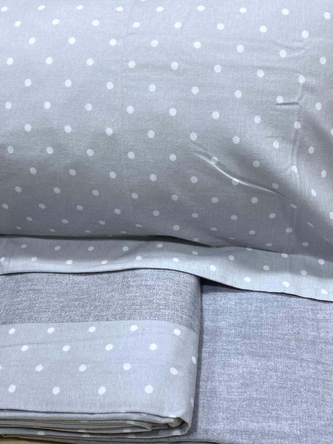 Jolie Firenze Single and a half bed set Warm cotton flannel design. Polka dots