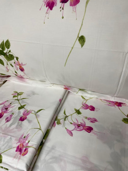 Parure de lit complète Mirabello en percale de coton fin, effet couvre-lit avec double volant Art. Fuchsia