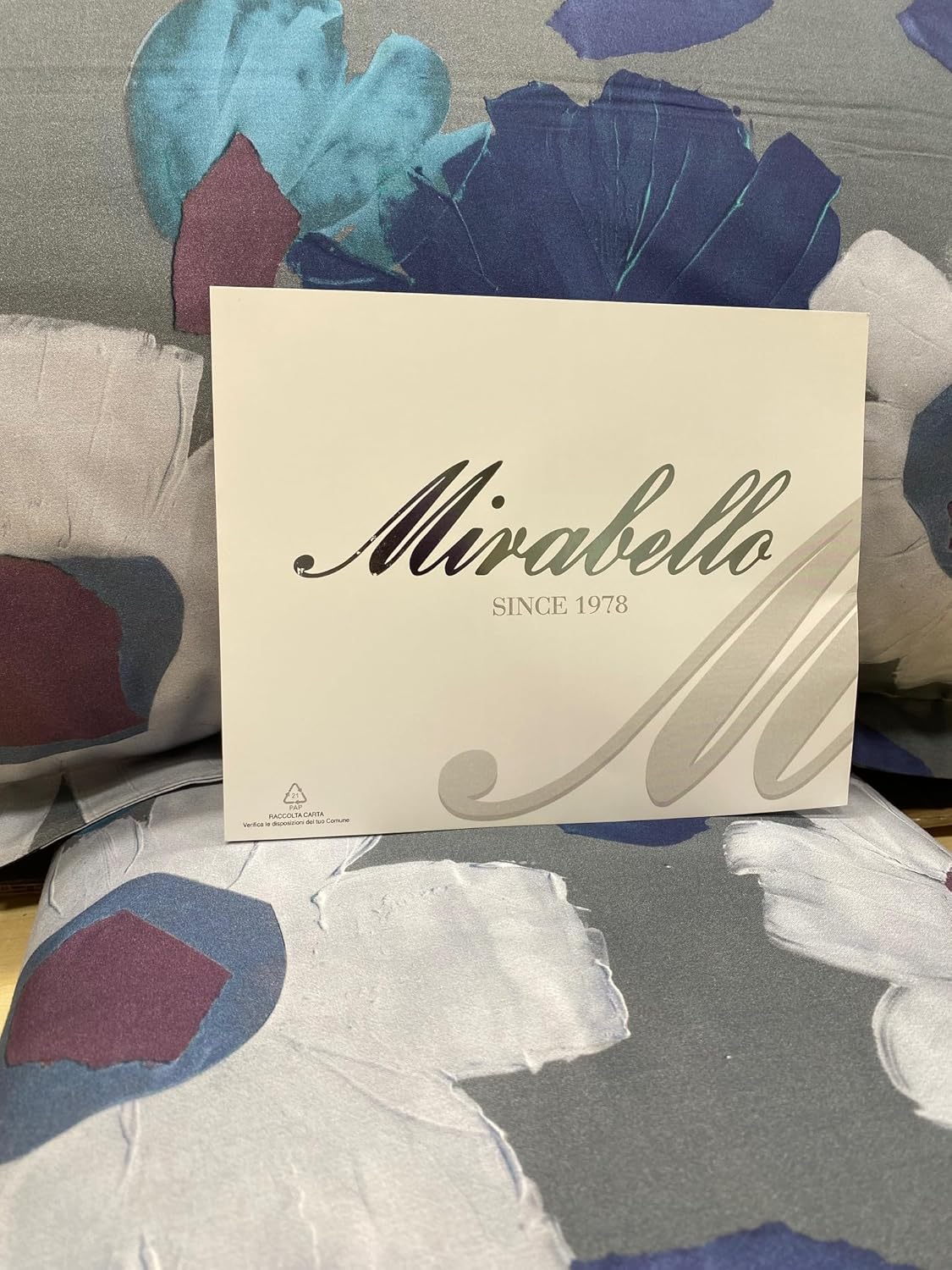 Mirabello double duvet cover set (without bottom sheet) in pure Louisiana cotton percale art. Graphic Flower (Blue U20)