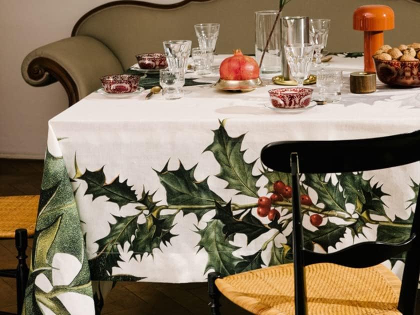 The Napking Elegant table cover without napkins in Pure Linen with digital print art. Ilex