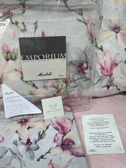 Mirabello Completo Lenzuola letto Due piazze in fine Percalle di Cotone, Effetto copriletto con Doppia Balza Art. Elegant Flowers