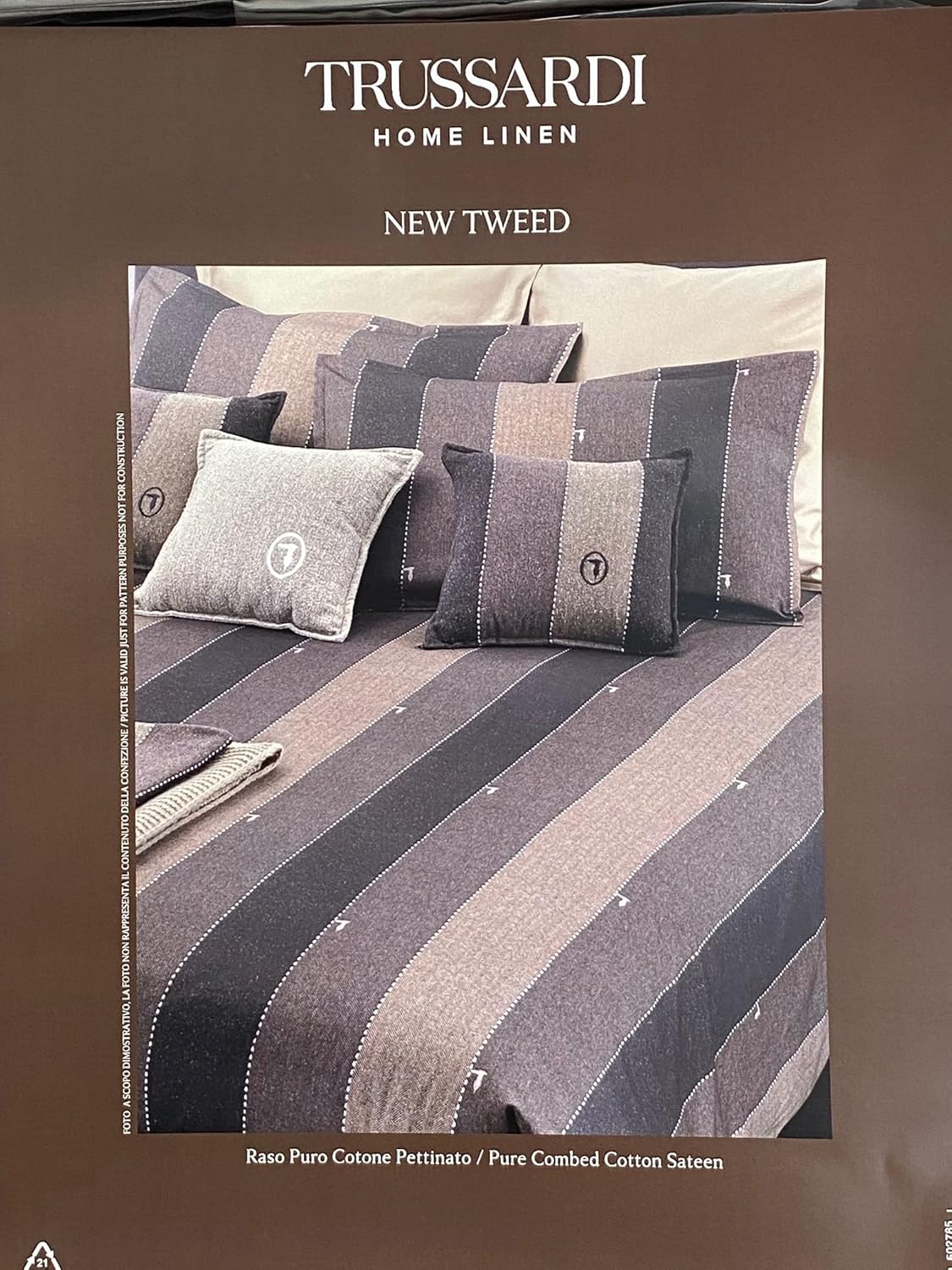 Trussardi Home Linen Completo Copripiumino Matrimoniale in finissimo Raso di Cotone 60 Fili al cm/q Effetto setificato Art. New Tweed