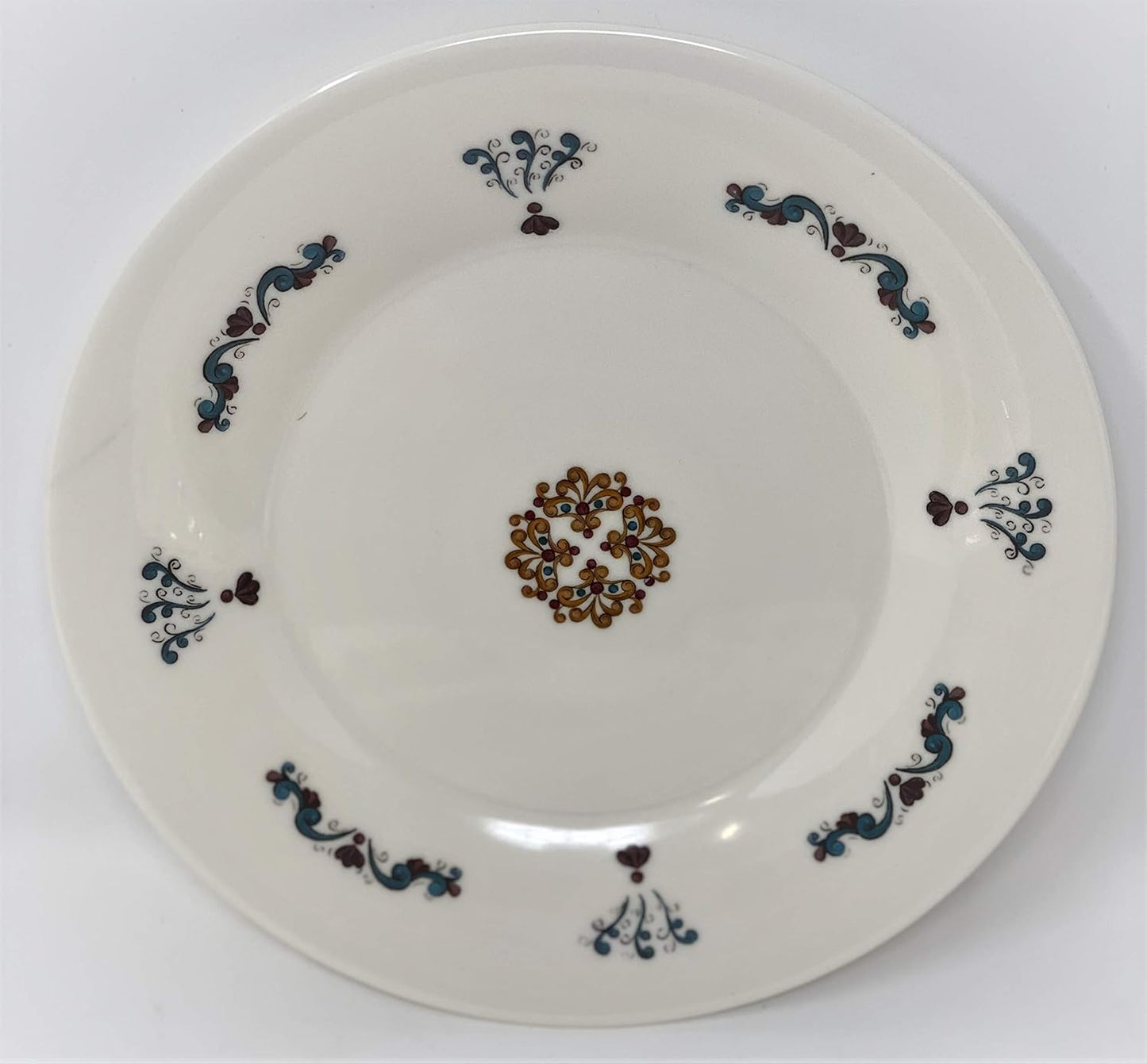 The Napking Refined set of Plates (6 plates for two places at the table) in Melamine with a fine design art. Moor's Heads