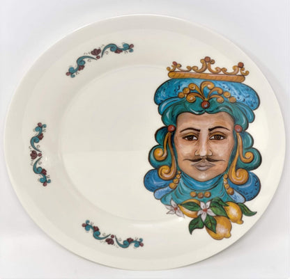 The Napking Refined set of Plates (6 plates for two places at the table) in Melamine with a fine design art. Moor's Heads