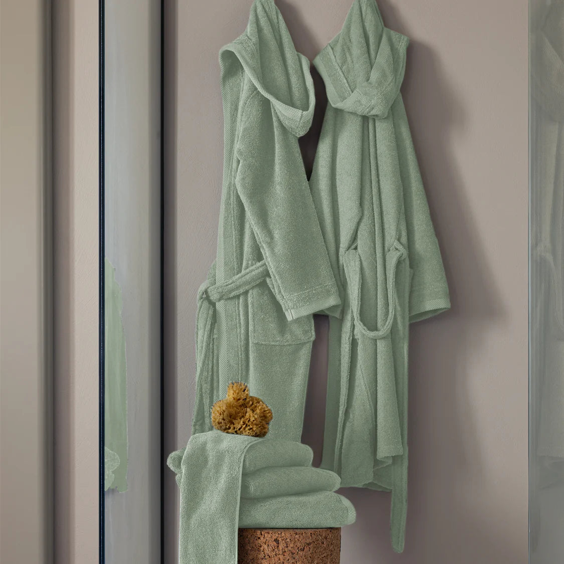 Fazzini Unisex terry bathrobe with hood art. Square